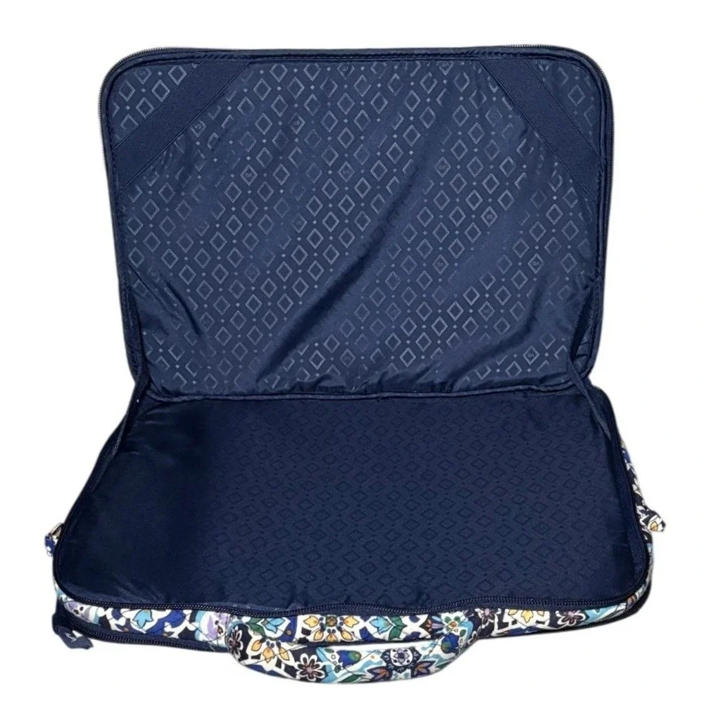 Vera Bradley Lisbon Medallion Cool Laptop Bag Case 14" Blue White - Picture 6 of 6